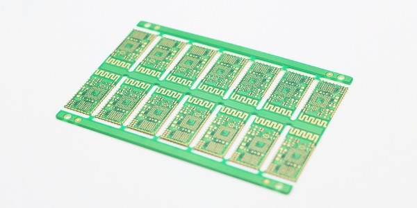 高多层PCB厂家：盲孔在HDI板中的作用