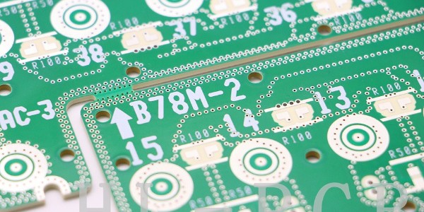 高频PCB板材介电常数
