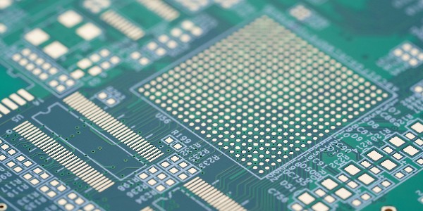 为什么PCB线路板会做成多层板